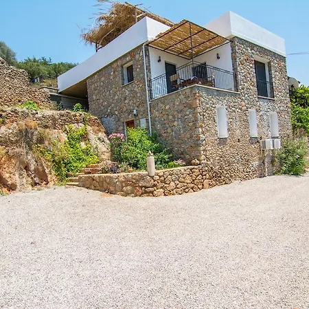 Kaya Peace 2 Bedroom Keciler